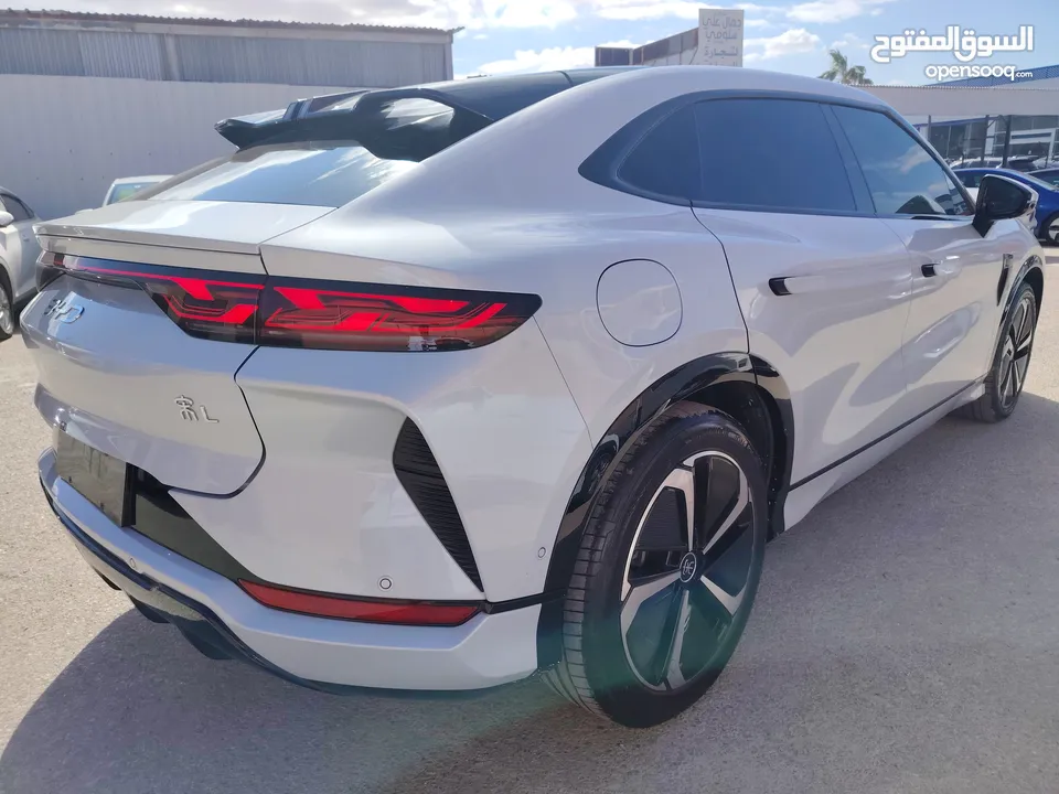 BYD SONG L ممشى قليل اصلي فل كامل أعلى صنف جمرك جديد