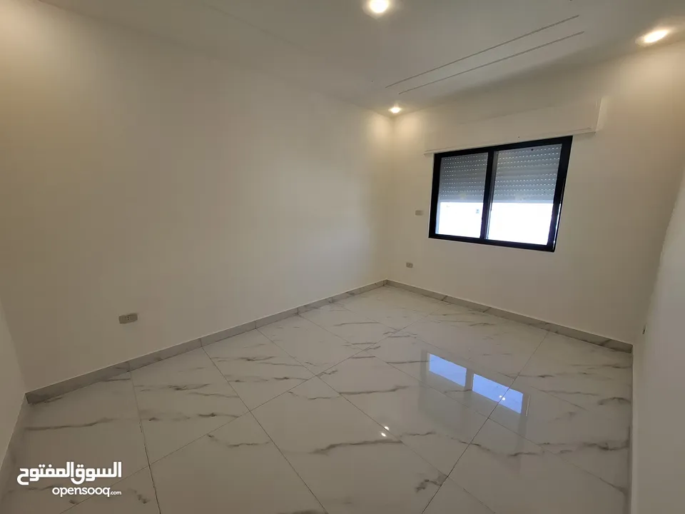 Unfurnished apartment for sale  ( Property 42746 )-174782806