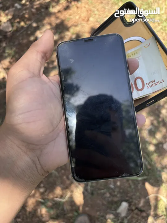 ايفون اكس اس ماكس 512 جيجا بايت
