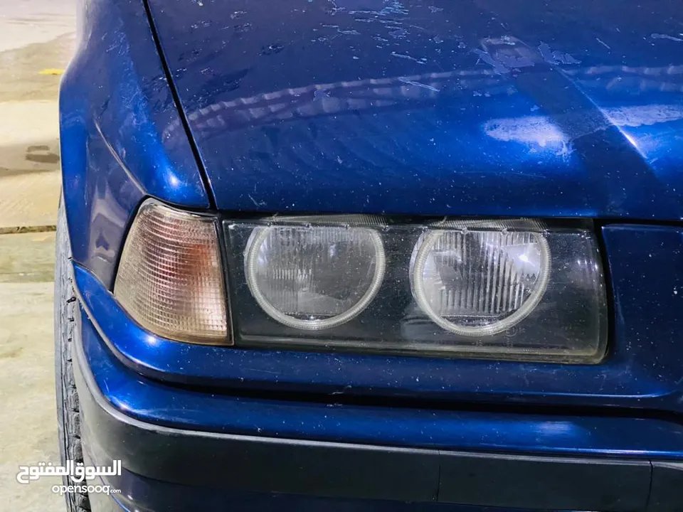 BMW 318كومبكت موديل 1996