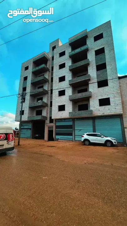 شقتين للبيع في بيت فجار اخر شقتين