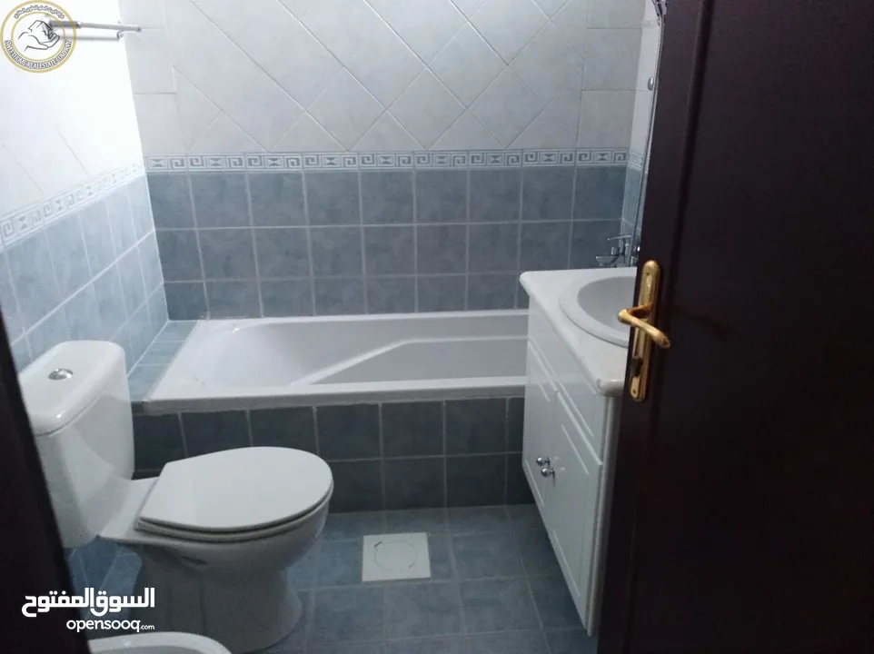 شقة فاخرة للبيع في خلدا - العوجانية  - قرب مدارس المعارف طابق ثاني 200م تشطيب سوبر ديلوكس