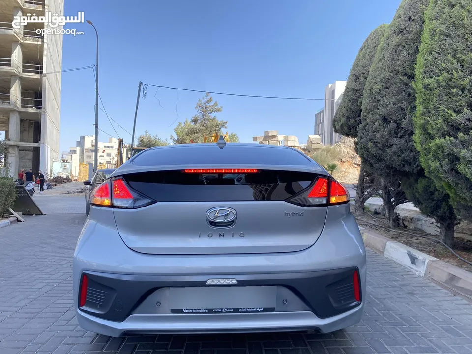 هونداي ايونيك هايبرد  2020  بحالة الوكالة فل اضافات الله يبارك لصاحب النصيب ..