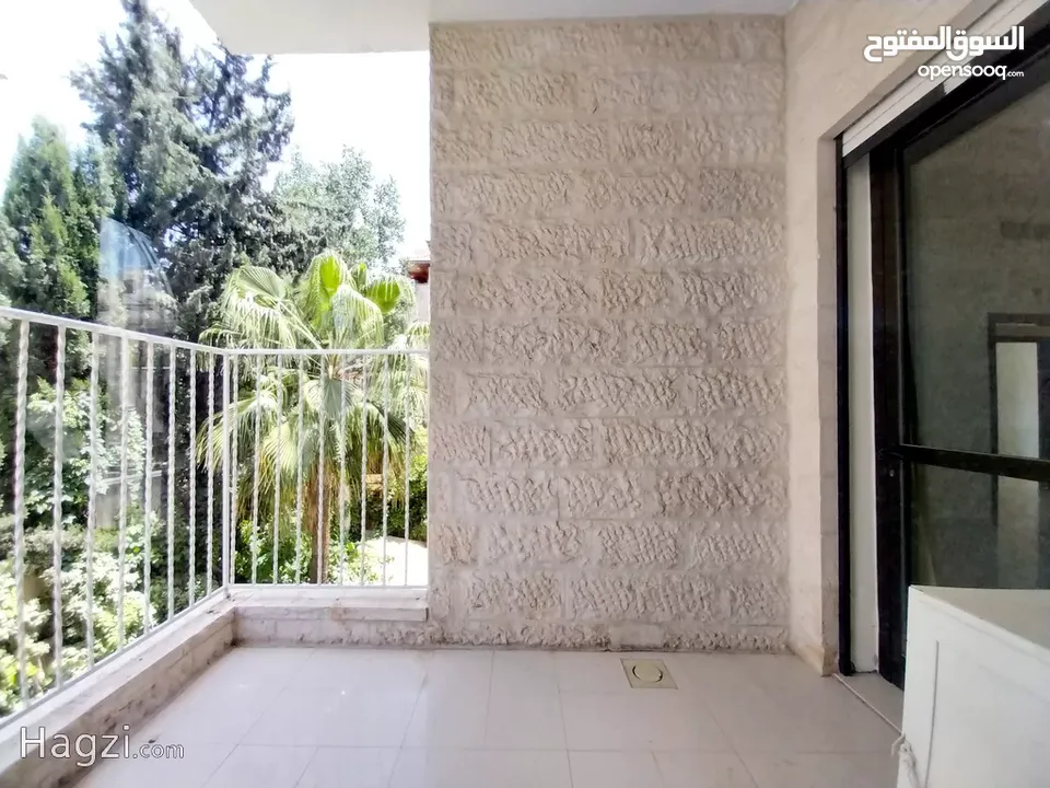 شقة غير مفروشة للإيجار 360م2 ( Property 12671 ) سنوي فقط