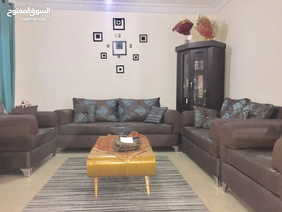 شقة مع حديقة قرب جامعة القدس المفتوحة