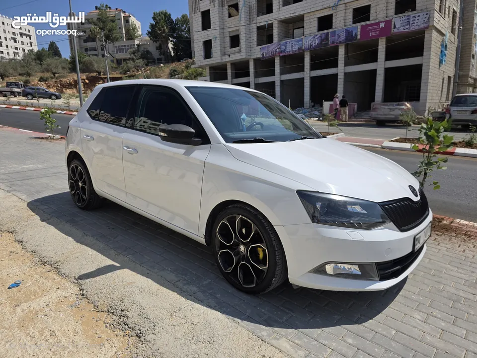 سكودا فابيا اوتومات بنزين ماتور 1200 تيربو ترخيص 2017