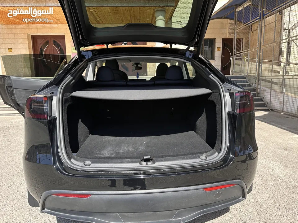 ‎تيسلا Y موديل 2023  - Full Black Edition     Dual Motor - Long Range فحص 4 جيد بدون ملاحظات