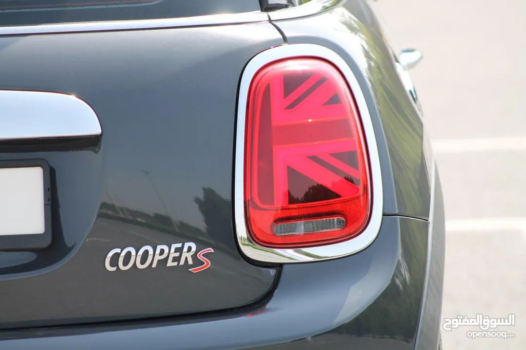 Mini Cooper S 4V gcc 2019