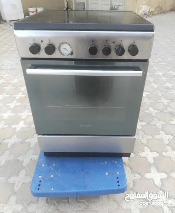 Ariston electric cooker  60x60cm