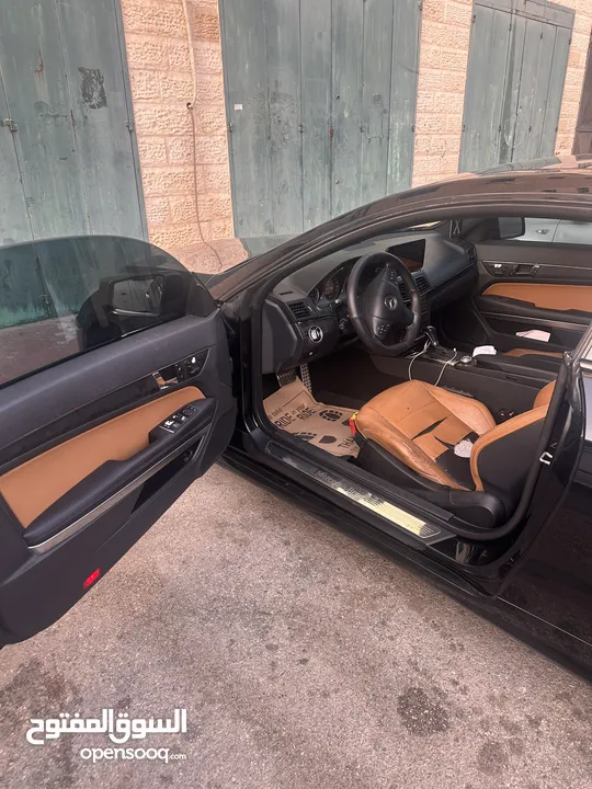 مرسيدس بنز E250 للبيع بداعي السفر