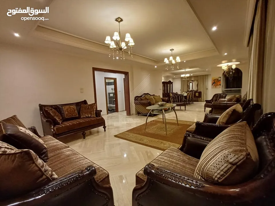 شقة فاخرة مفروشة للإيجار في ام اذينة