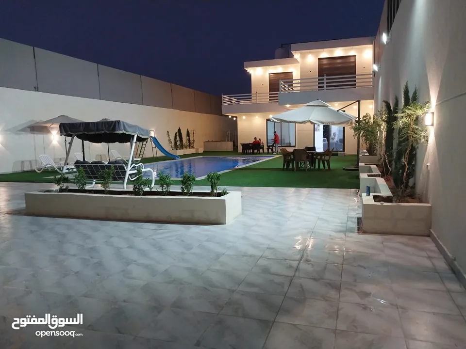 شاليهات ريفيرا للايجار اليومي في منطقة البحيرة ...الاسعار تبدأ من 120 دينار....