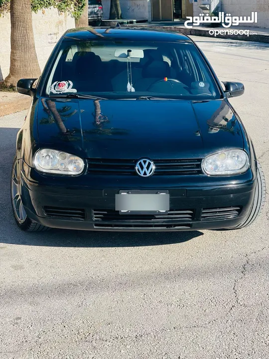 Golf mk4 موجوده برام الله 2002 بحاله ممتازه