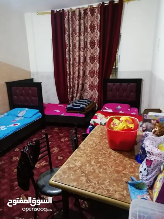 شقة للبيع في جبل التاج بالقرب من مطعم الميادين