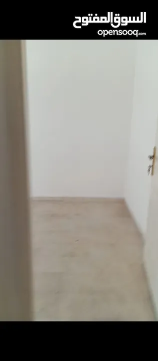 شقه للبيع بسعر مغري