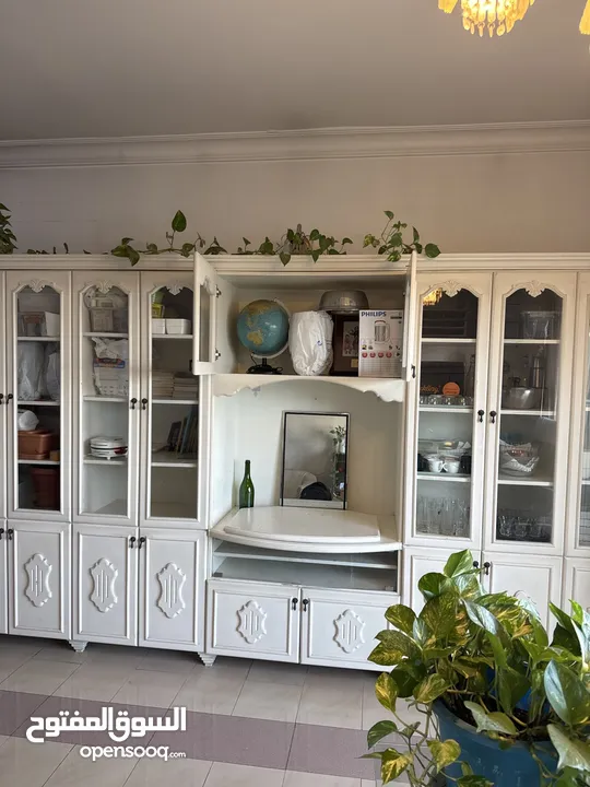 Elegant Wooden Display & Storage Cabinet - For Sale BHD 100 only