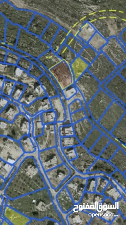 ارض موقع جميل تصلح البناء