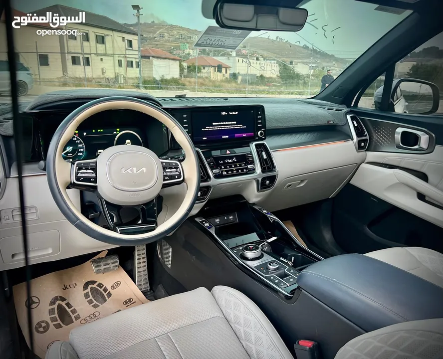 كايا سورينتو/2022 فل الفل  فتحة سقف بانوراما  4x4 ///240Hp بنزين + كهرباء  ( Haybrid) 1600cc