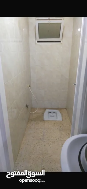 شقه للبيع   طابق ثاني فني   اربد حي المطارق بسعر لقطه لحق حالك