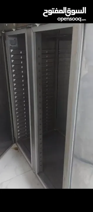 للبيع عدة مطعم شاورما كاملة او مفرق