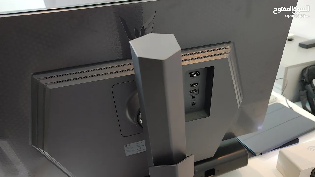 شاشة قيمينق 2k 180Hz/200Hz OC IPS من LG ULTRAGEAR