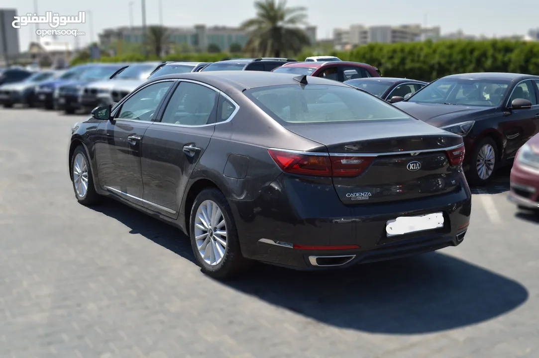 Kia Cadenza 3.3L 2018