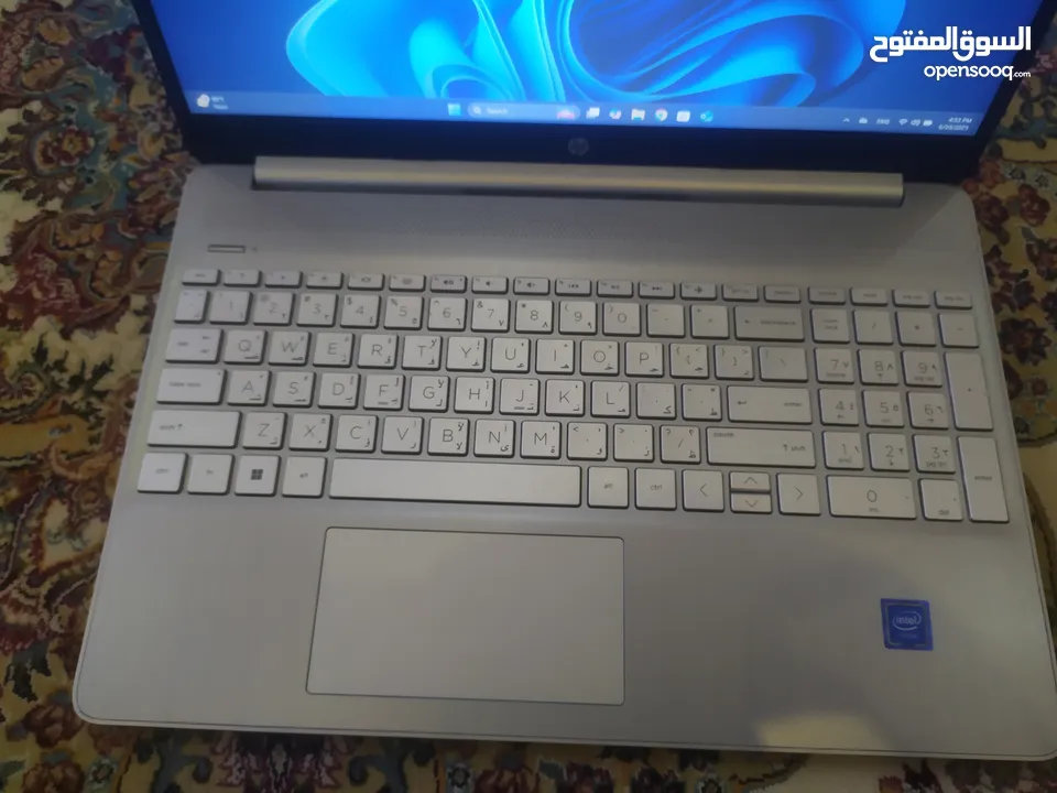 Laptop Hp Celeron مستعمل بحاله الوكاله  وندز11