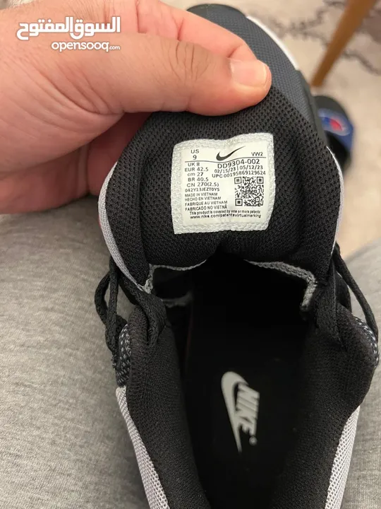Nike shoes original