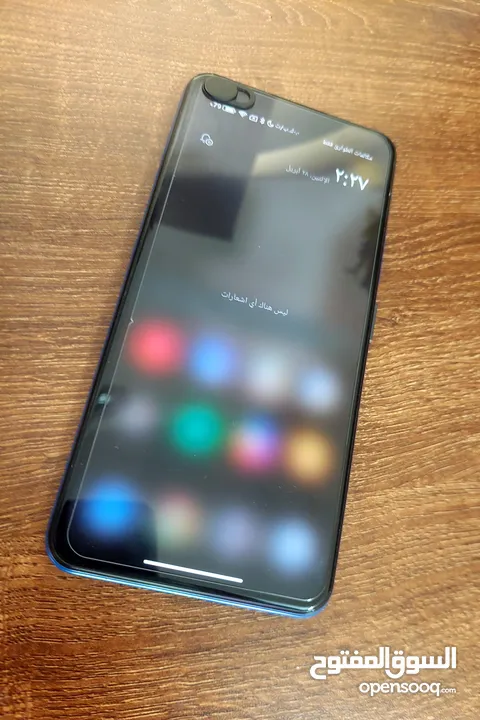 متوفر جهاز Xiaomi Mi 11 Lite بكرتونته مع كافة أغراضه مع هدية Air pods جديد