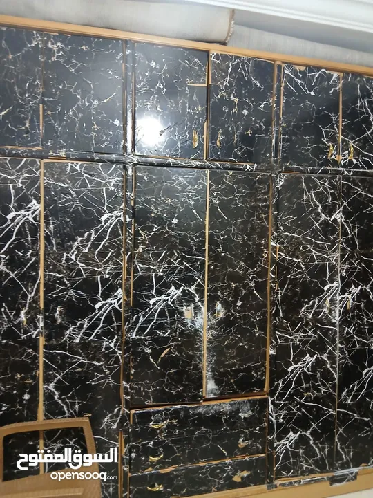 للبيع خزانه بسبب السفر