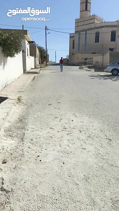 بيت ريفي مستقل للبيع