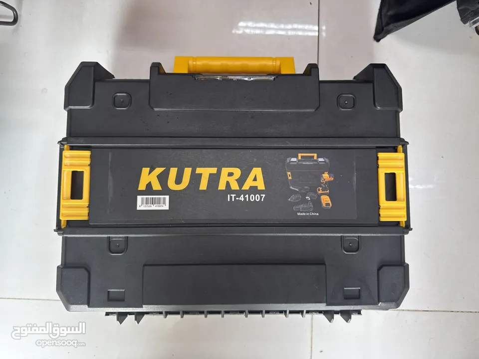 � للبيع: طقم أدوات كهربائية من KUTRA (مفك ومثقاب متعدد الاستخدام)