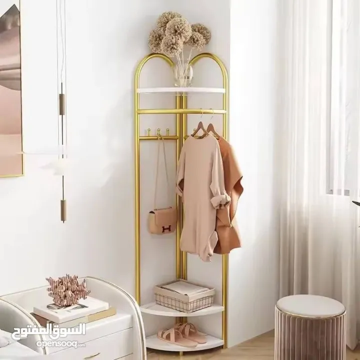 ستاند ملابس زاوية ماربل ذهبي