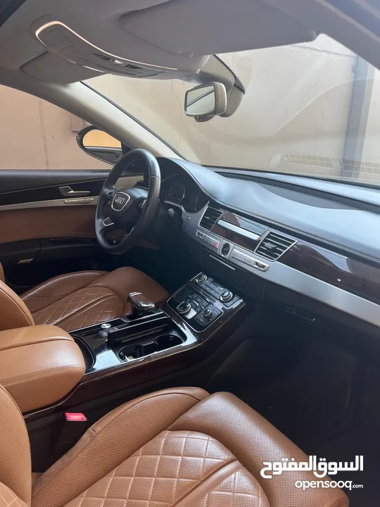 Audi A8L 2015
