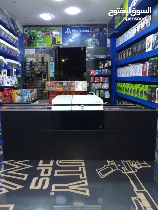 بلاي ستيشن 4 PS4 بافضل الاسعار