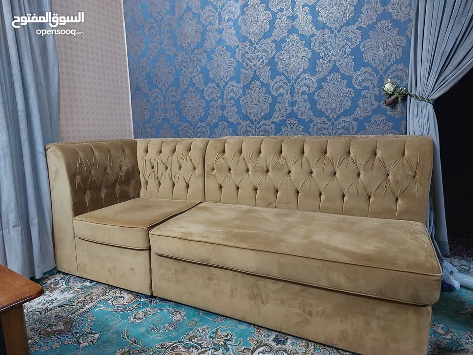 Sofa (4 piece and 1 small side)