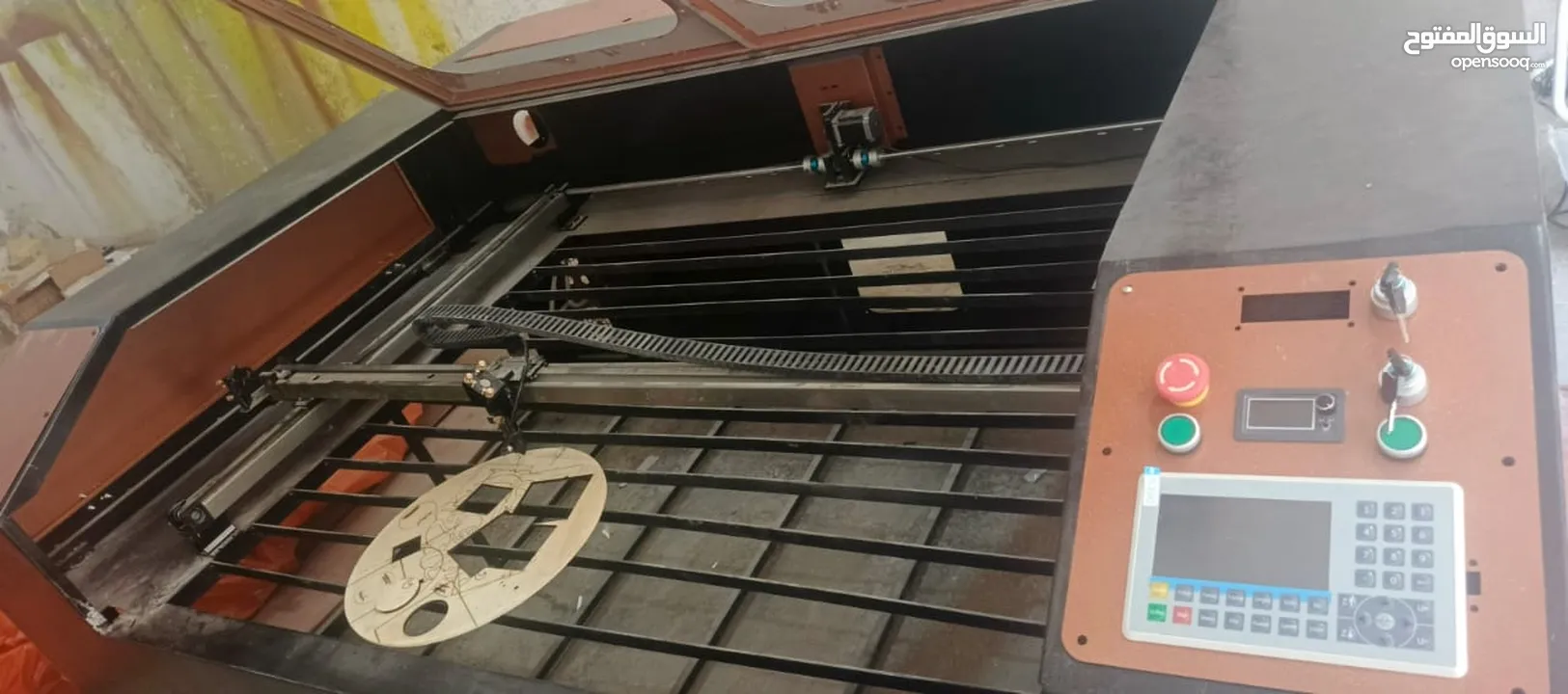 ماكينة ليزر CO2 150w ماكينة فايبر ليزر laser Cutting fiber & co2