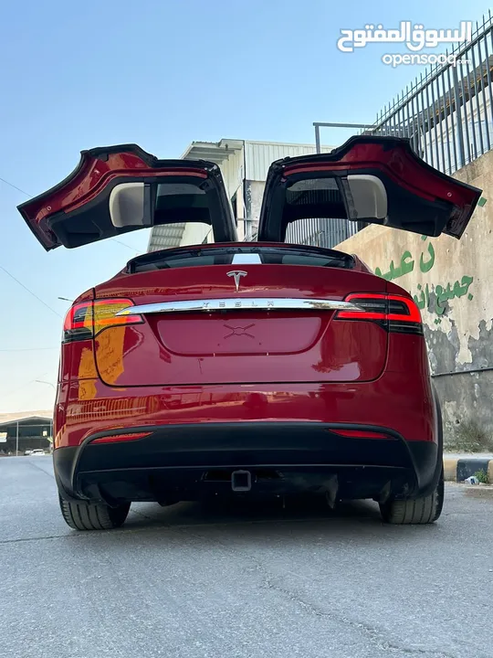 TESLA MODEL X LONG RANGE