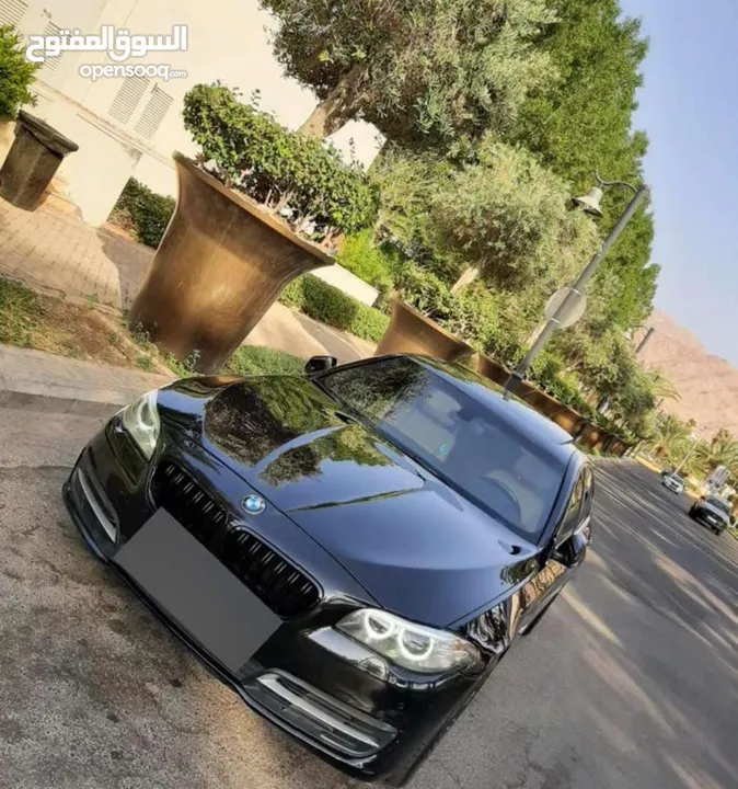 BMW 528i Gold Package بحالة ممتازة
