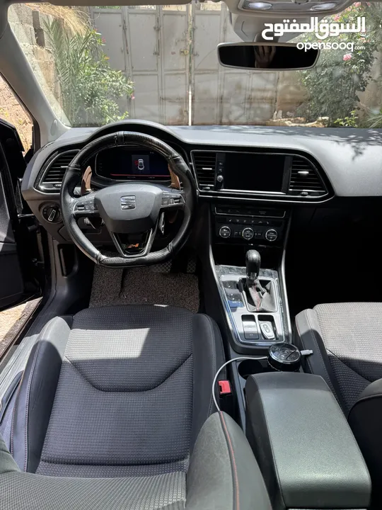 سيات ليون FR مطور 2000 بقوة 245 حصان