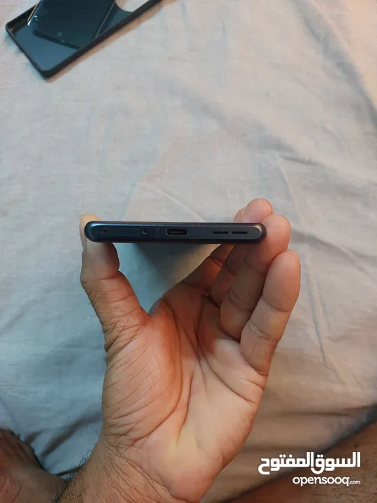 ONEPLUS 12R  good condition almost new use only 5 month