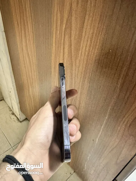 ايفون 12 pro توب نظافه