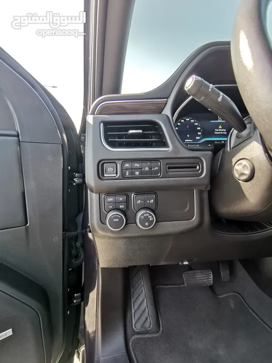 Chevrolet LT Suburban - 2022- Grey
