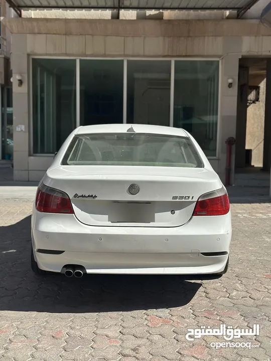 BMW 530i 2004 model