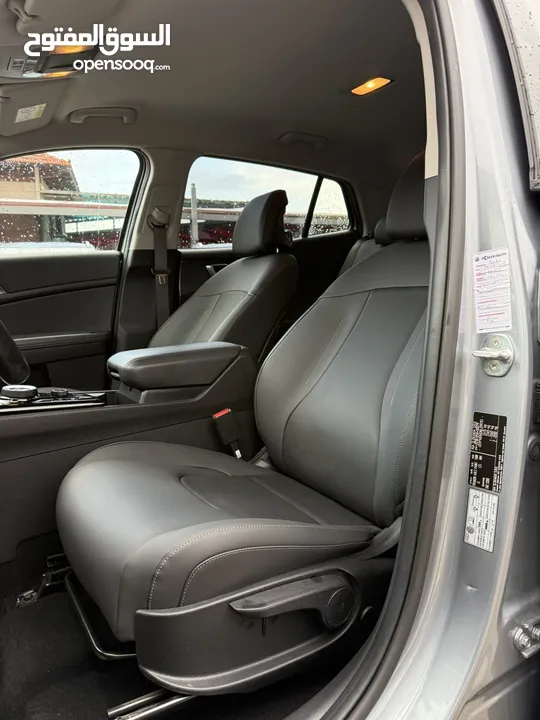 كيا سبورتاج ترخيص 2022 محرك 1600 هايبرد plug in/يقطع على الشحنه 65 كيلو متر