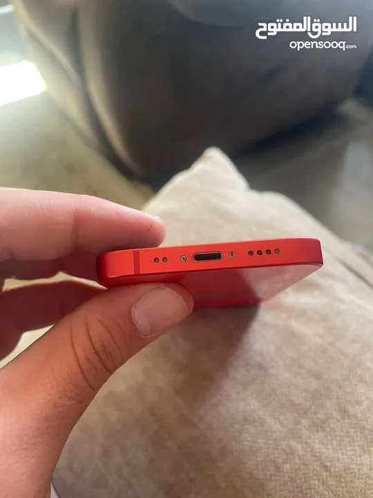 Iphone 12 (red edition) Battery:86%