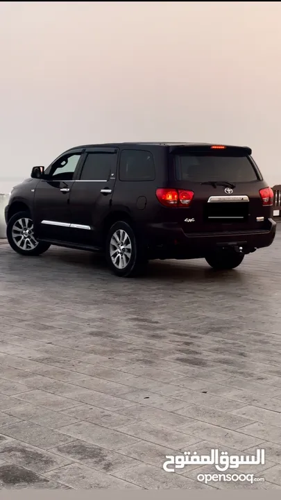 Toyota Sequoia 2012