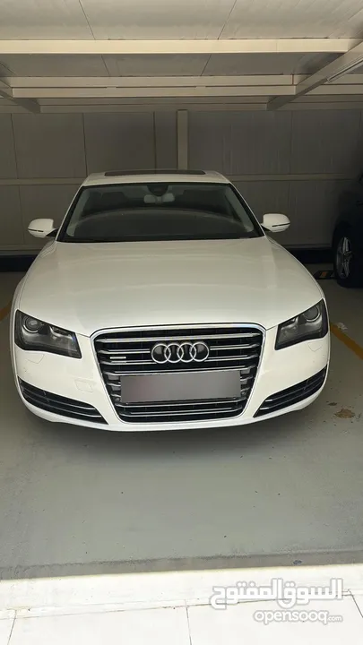Audi A8 full option 2014 - 6 cylinder