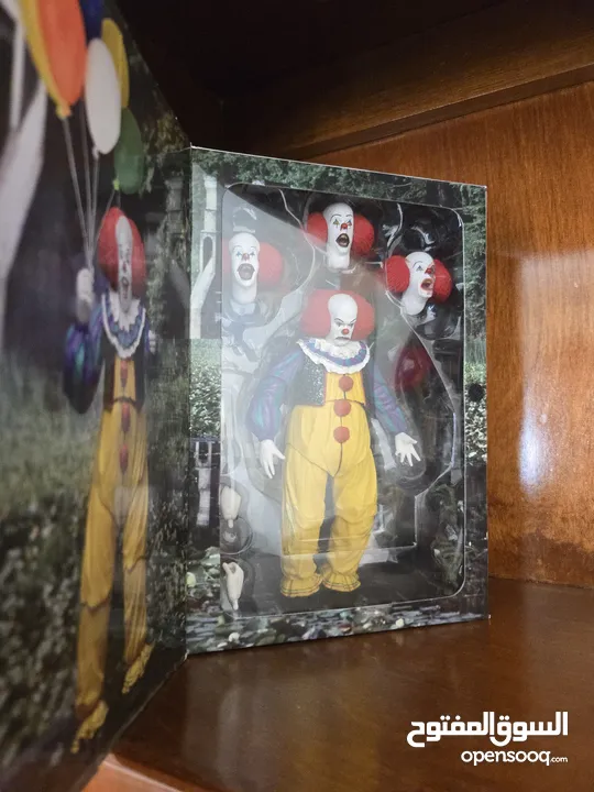 IT Pennywise 1990 Figure (NECA)
