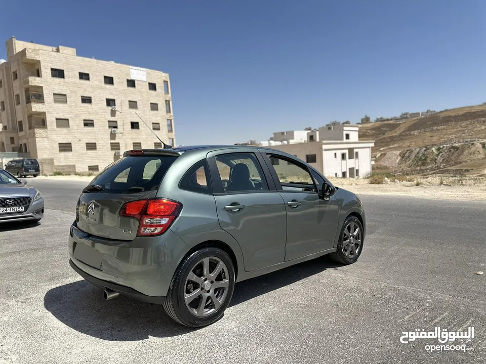 ستروين c3 2011 بحالة جيدا جدا 4 جيد اتوماتيك تب ترونك  3 وضعيات قياة صيانة كاملة   الفحص مرفق